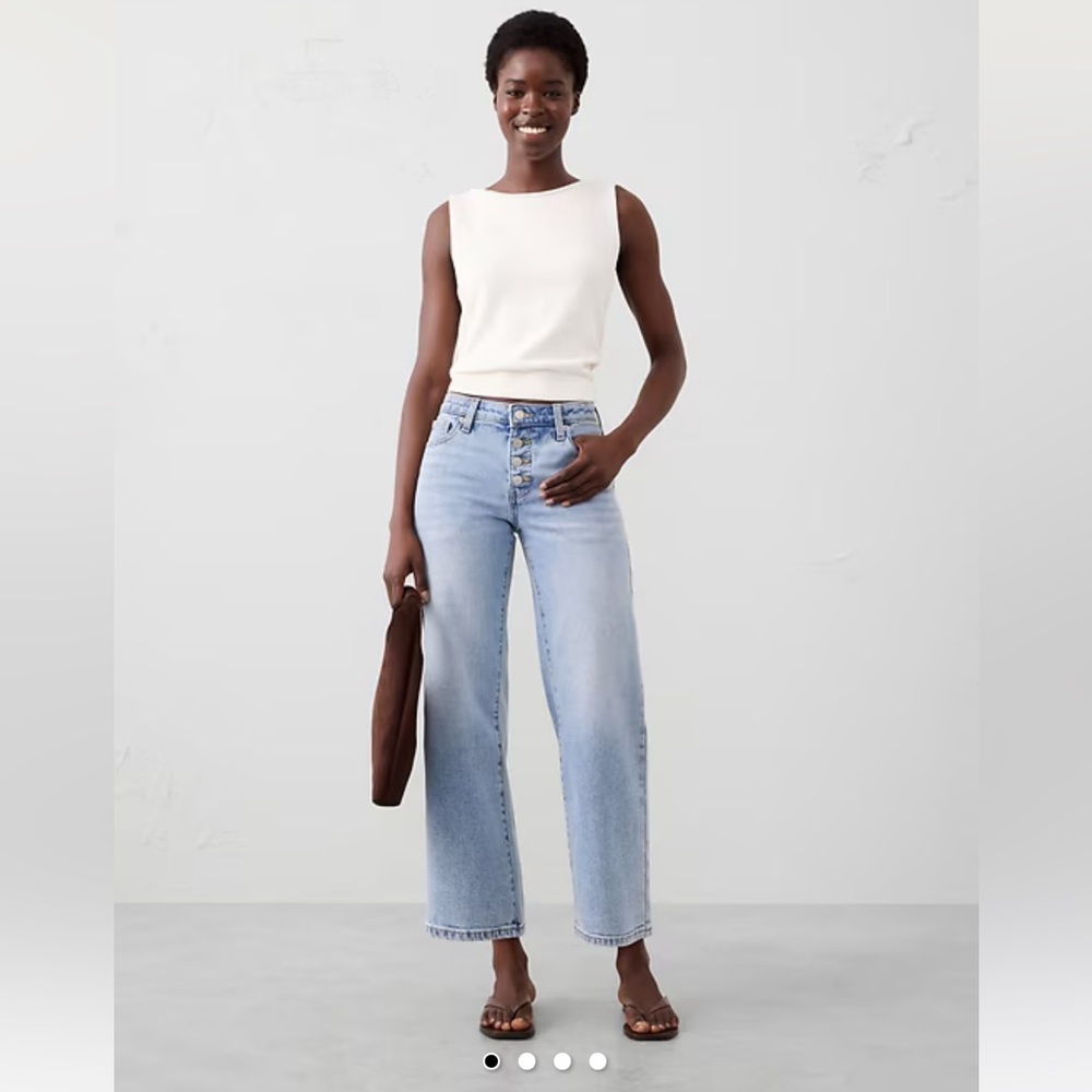 NWT button fly light wash Jeans
